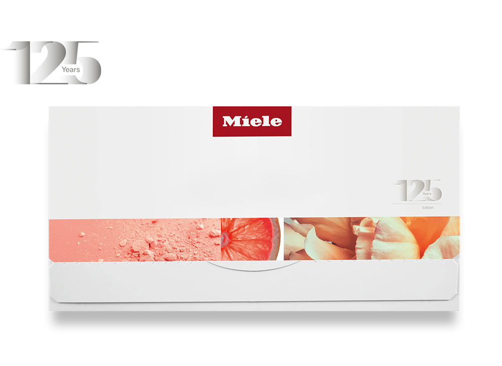 Набор ароматизаторов Edition125 FA J 371 L 3 шт. Miele в официальном магазине Miele в #REGION_NAME_DECLINE_PP#, доставка в пределах #REGION_NAME_DECLINE_RP# и России. Артикул 12518310. Лучшие цены, самый большой каталог в России, техника в наличии, быстрая доставка. Набор ароматизаторов Edition125 FA J 371 L 3 шт. Miele купить в #REGION_NAME_DECLINE_PP# | Всегда в наличии! | Артикул 12518310 | Официальный сайт